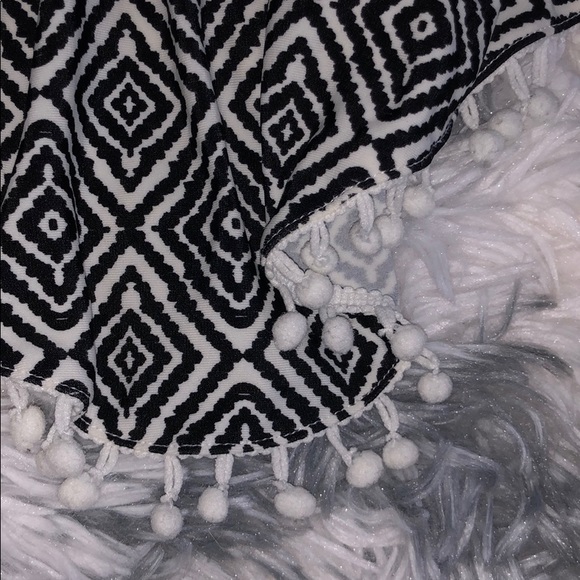 Bikini Set - Picture 7 of 9